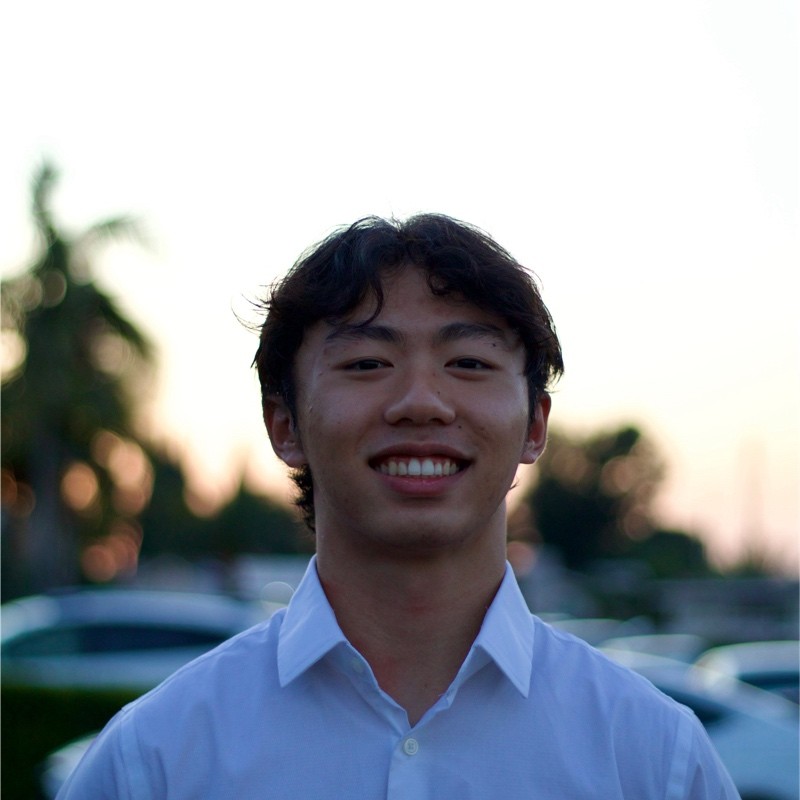 Portrait of Justin Le